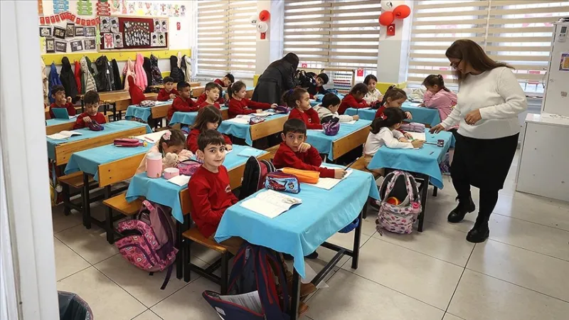 MEB ‘Ara tatil kasıtlı yapıldı’ iddialarına cevap verdi