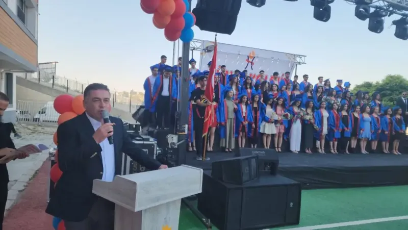 Milletvekili Değil Baba Olarak Katıldı