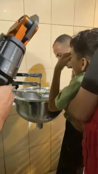 Minik Çocuğun Makine Kâbusu