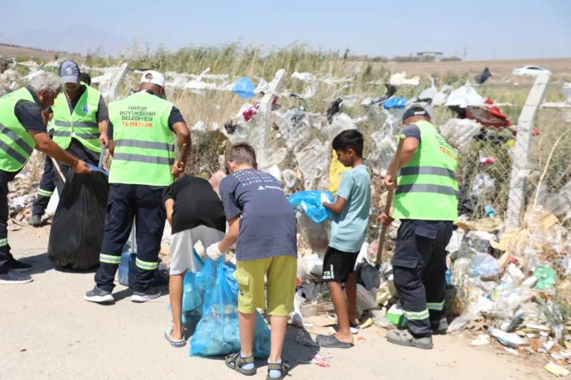 Miraç’ın Çöp Toplama Hareketine HBB’den Destek
