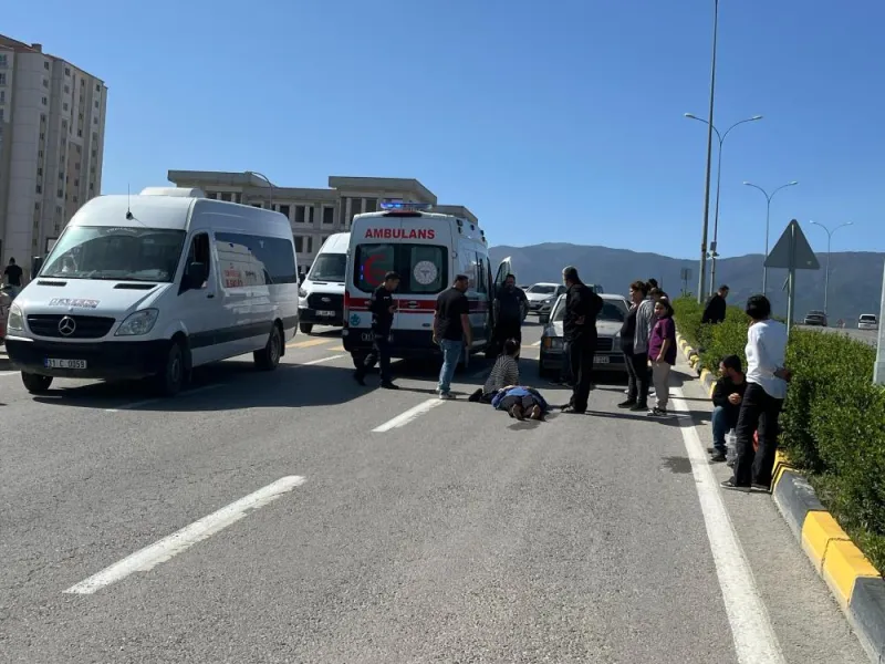 Antakya'da Yaya Geçidinde Flaş Kaza! O Anlar Kamerada!