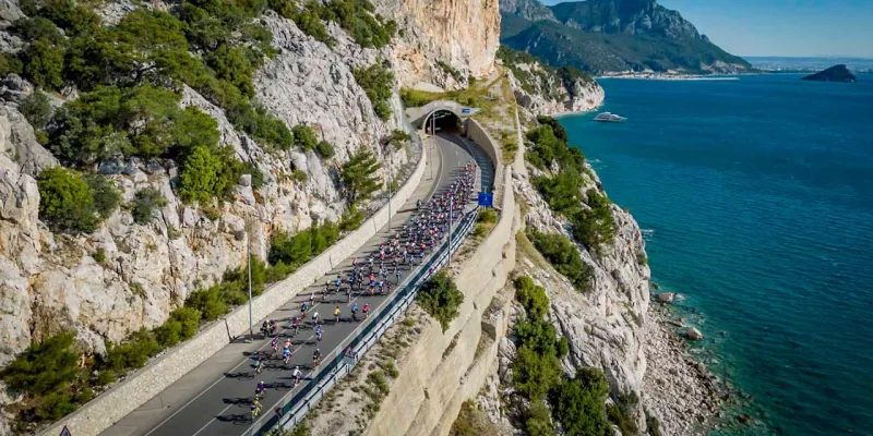 Antalya'da Bisiklet Şöleni! AKRA Gran Fondo Başlıyor
