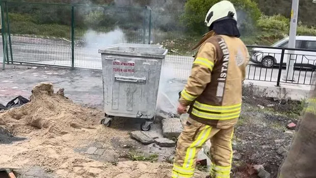 Başakşehir'de Kimyasal Madde Alarmı! Çöp Konteynerinde Büyük Panik