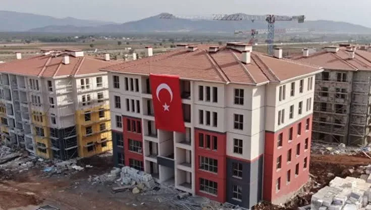Depremzedelere TOKİ Şoku! İmza Atmayan Konut Alamayacak!
