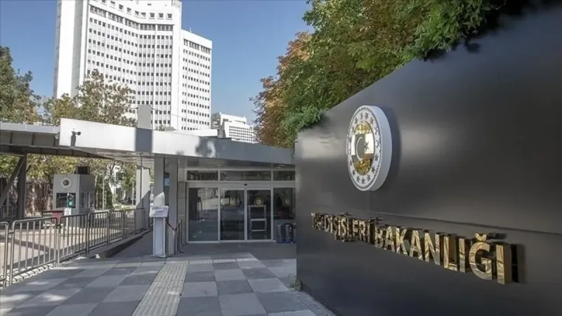 Atina'daki Türkiye hakaretlerine Dışişleri'nden sert tepki