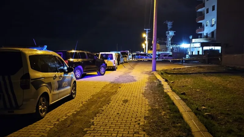 Diyarbakır'da Kanlı Hesaplaşma! İki Aile Birbirine Girdi: 5 Yaralı