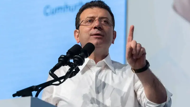 İmamoğlu'ndan Sert Sözler: Ailemi Rahat Bırakın! Neler Oluyor?