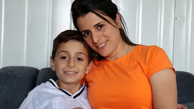 Enkaz Altında Mucize! Annenin Umut Dolu Hayata Dönüşü