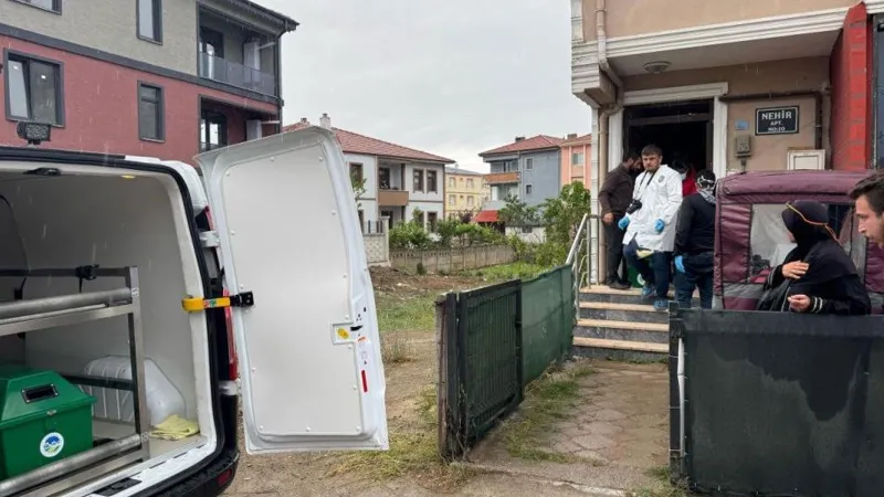 Oyuncu Ahmet Fırat Balkonda Ölü Bulundu! Şoke Eden Detaylar