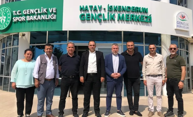 Gazetecilerden Gençlik Merkezi'ne Ziyaret! Amaç Ne?