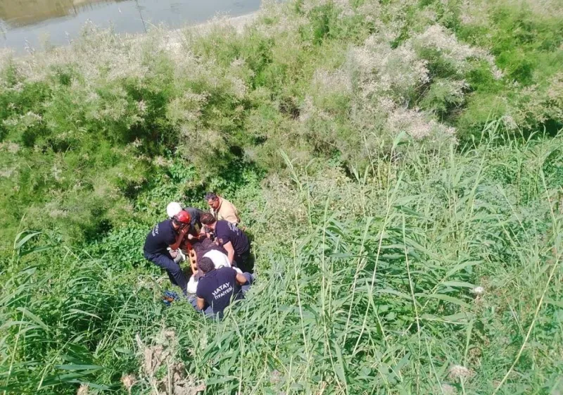 Hatay'da Motosiklet Nehre Uçtu! Sürücü Nasıl Kurtarıldı?