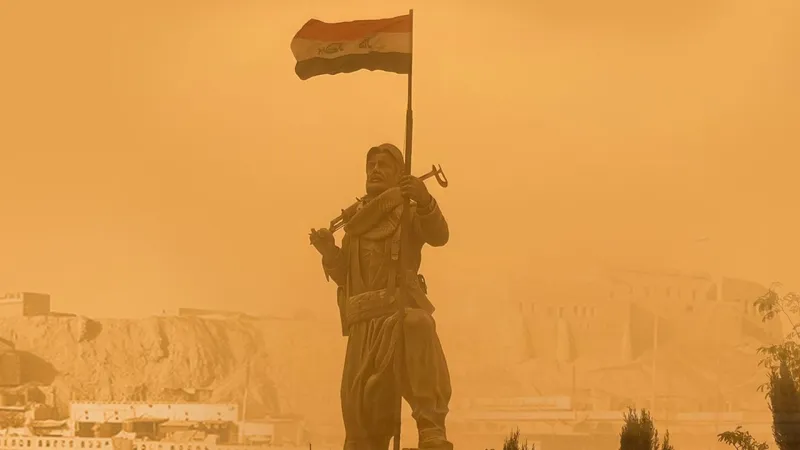 Irak'ta Kum Fırtınası Kabusu! Hastaneler Doldu Taştı!