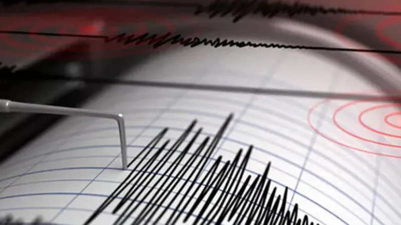 İran Sallandı! 5 Şiddetinde Deprem: Son Dakika Gelişmeleri