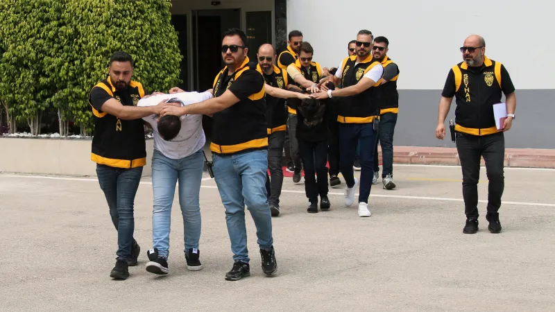Sevgili Tuzağı! İş İnsanı Dövülüp Soyuldu: 613 Bin TL Gasp!