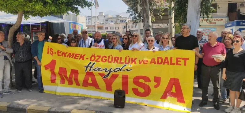 İskenderun'da 1 Mayıs Coşkusu: İşçiler Yürüyor!