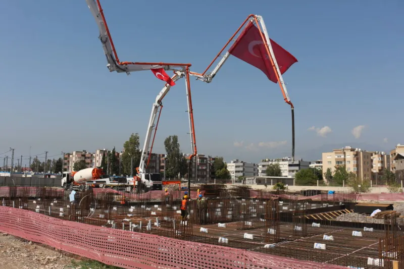 İSTE'de Dev Yatırım! Yeni Hizmet Binası Temeli Atıldı