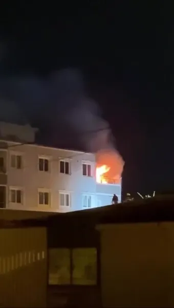 Hatay'da Facia Kıl Payı! Yangın Büyümeden Söndürüldü