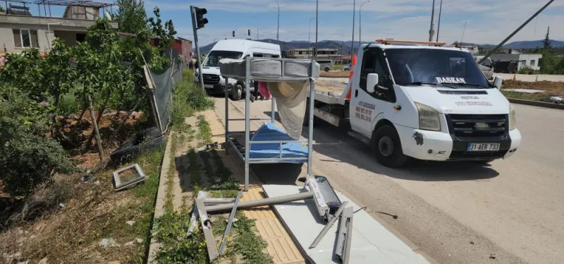 Konteyner TIR Devrildi! Hatay'da Korkunç Kaza
