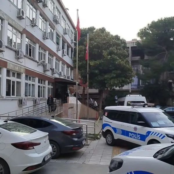 Kemalpaşa Belediyesi'nde Şok Operasyon! Başkan Yardımcısı Gözaltında!