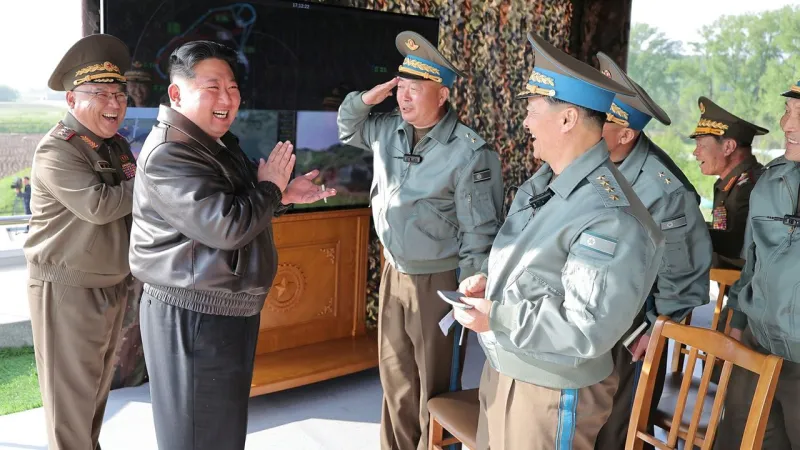 Kim Jong-un'dan Savaş Alarmı! Kuzey Kore Hava Tatbikatıyla Dünyayı Titretti