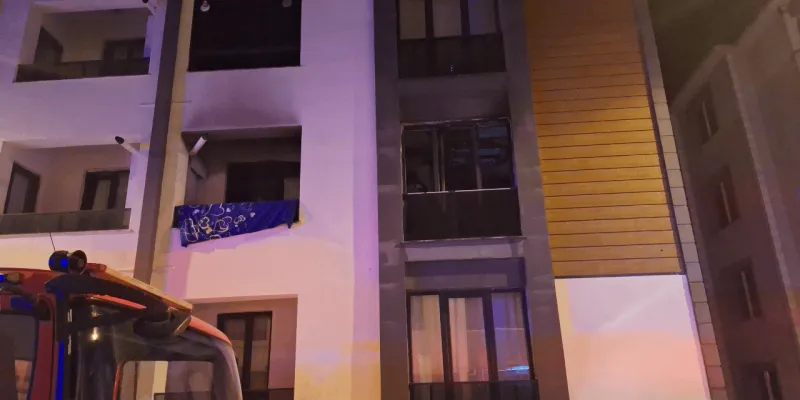 Bafra'da Korkunç Yangın! Ev Kül Oldu, Aile Hastanede