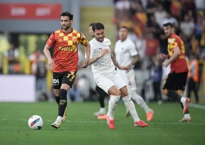 Göztepe Hatay Maçı: Beklenmedik Beraberlik ve Kritik Kurtarışlar!