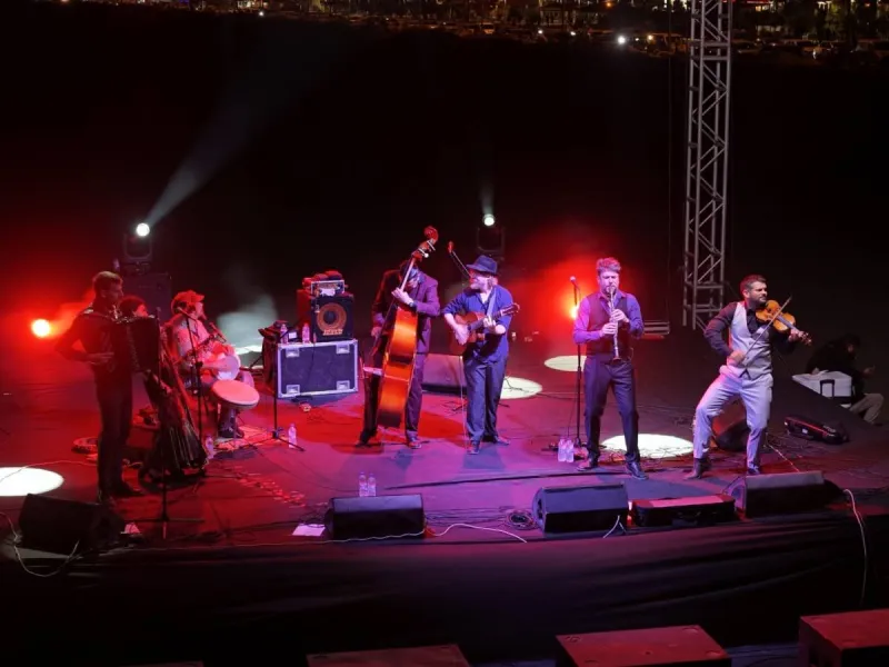 Samandağ'da Hıdırellez Coşkusu: Balkan Ezgileriyle Şenlendi!
