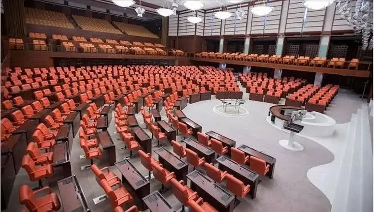Trafik Cezalarına Zam Mı Geliyor? TBMM'den Şok Kanun Teklifi!