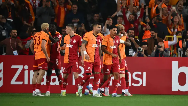 GS Kupaya Uzandı mı? ZTK Finalinde İlk Yarı Golü!