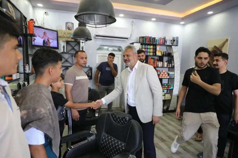Öntürk'ten Kumlu Çıkarması! Esnafın Derdine Derman Olacak mı?