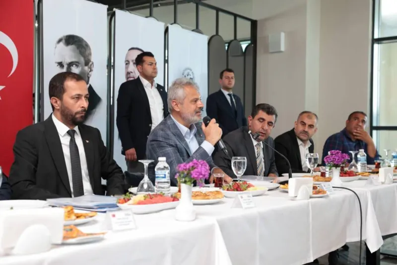 Öntürk, Yayladağı’nın sorunlarını dinledi