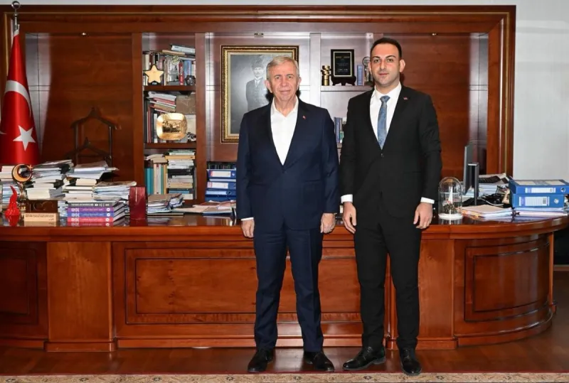 Özgün'den Yavaş'a Ziyaret! Ankara'dan Defne'ye Destek Sözü Mü?
