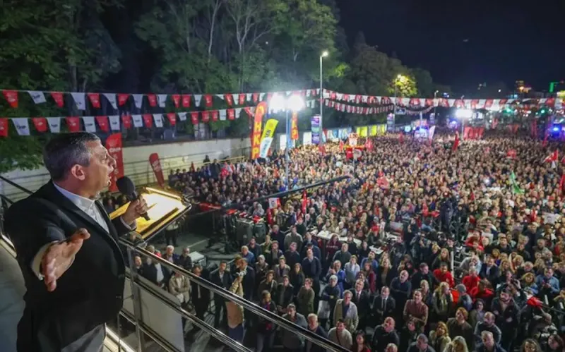 Özgür Özel’den Erdoğan’a: ”Boyun eğmeyeceğiz”
