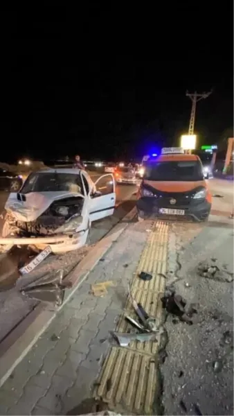 Pirinçlik’te Otomobiller Çarpıştı: Yaralılar Var