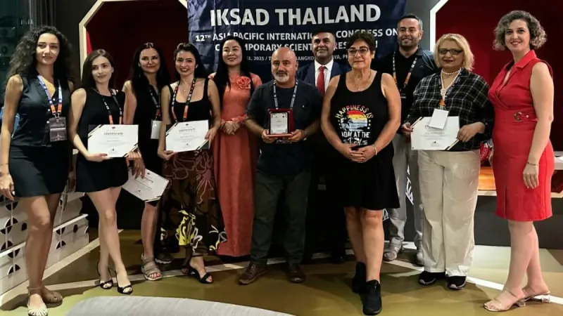 Prof. Dr. Sedat Cereci Tayland’da onurlandırıldı