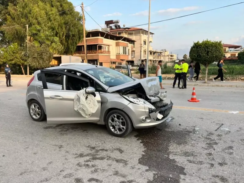 Samandağ’da Zincirleme Trafik Kazası Kanlı Bitti