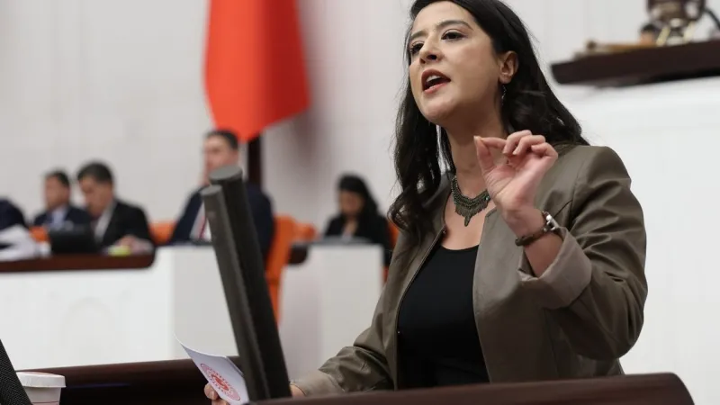 Sevda Karaca'dan Kadınlara Çağrı: İrade Mücadelesi Başlıyor!