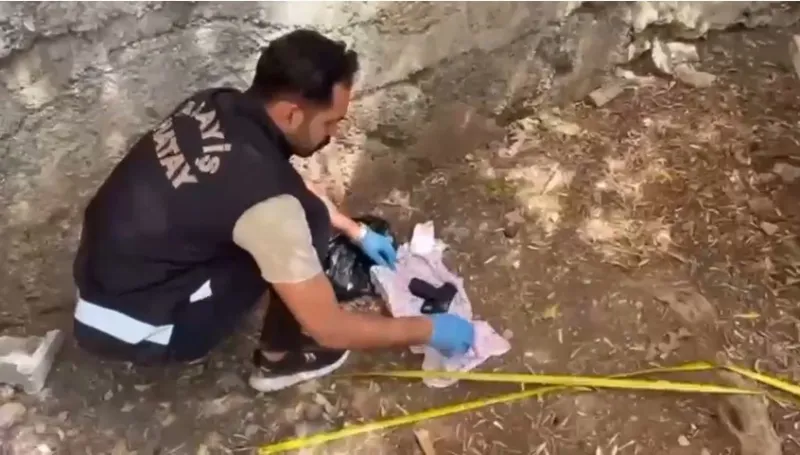 Silah ve Bıçaklı Gasp Zanlıları İskenderun’da Tutuklandı
