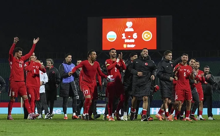 Türkiye Bulgaristan'ı Farklı Yendi! 6-1'lik Skor Şoku!