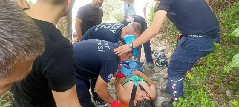 Suda mahsur kaldı, ekipler seferber oldu
