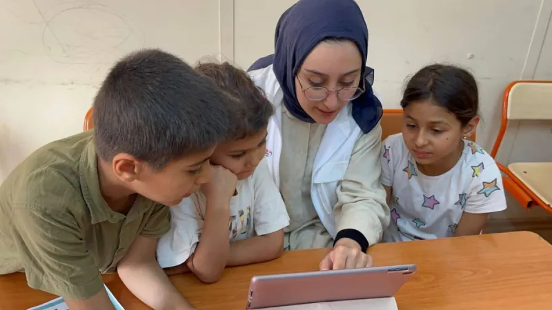 Suriyeli Yetim Çocuklar Teknolojiyle Buluşuyor