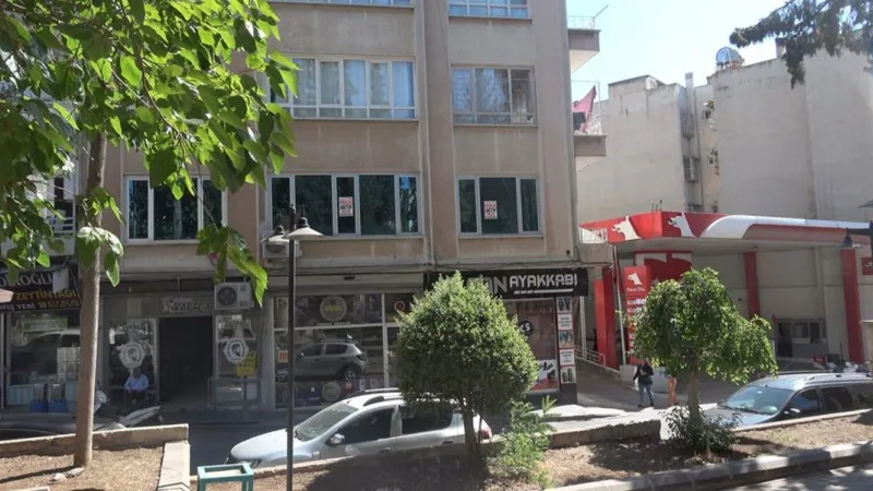 Suriyelilerin gidişi kiraları yüzde 50 düşürdü: 15 binden 7 bin TL'ye indi