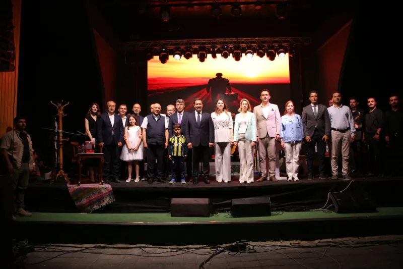 “Tahta Bavul” Müzikali Hatay’da Sahnelendi