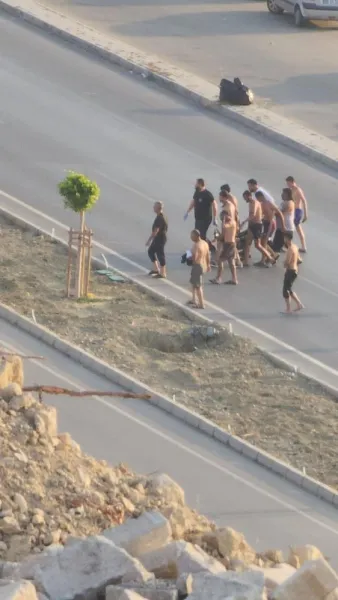 İskenderun'da Tatil Kabusu! Genç Akıntıya Kapıldı, Durumu Kritik