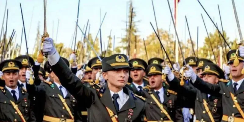 Teğmenler için mahkemeden ilk karar