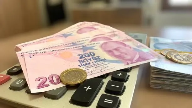 Türkiye, 4 Ayda 725 Milyar TL Faiz Ödedi