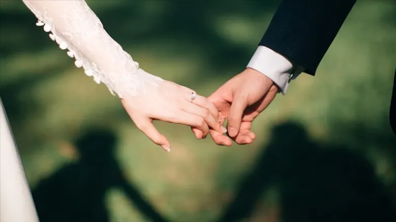 Evlilikler Azalıyor Mu? Türkiye'de Şok Boşanma Rakamları!