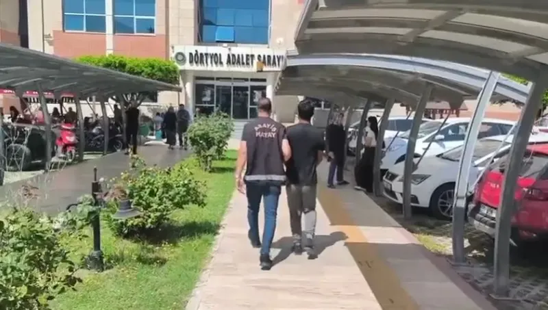 Uyuşturucu ve Hırsızlık Suçlusu Dörtyol’da Yakalandı