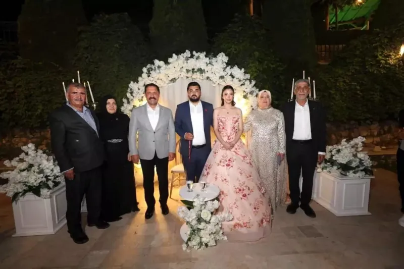 Vali Masatlı, Korkmaz ve Kartal Çiftinin Nişan Törenine Katıldı