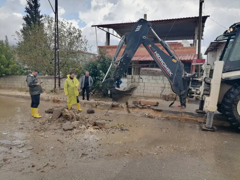 Hatay'da Alarm! Yağmur Felaketi: HBB Ekipleri Sahada